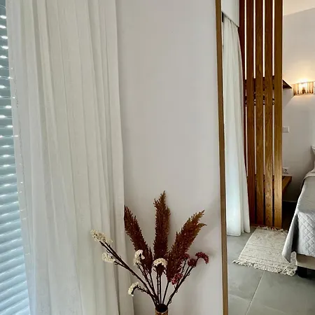 아파트호텔 Irini Seaside Luxury