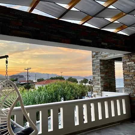 Irini Seaside Luxury Aparthotel Mourteri